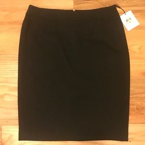 NWT- Calvin Klein Pencil Skirt - Size 8